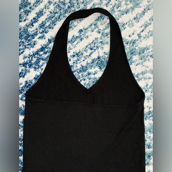American Eagle Outfitters Black Ribbed V-Neck HalterTop - Picture 5 of 7